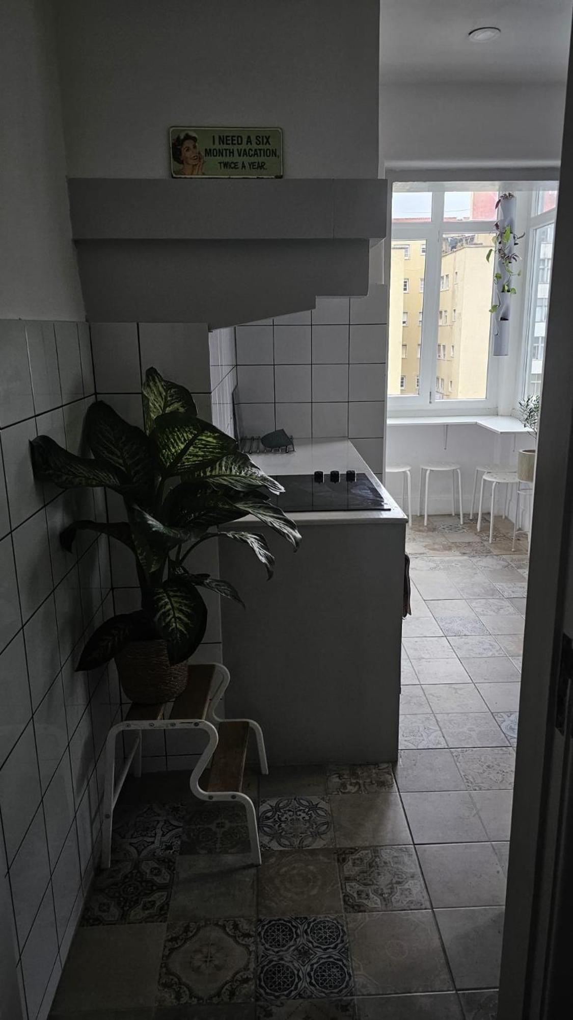 Habitacion Privada Para 3 Grande Con Balcon Lissabon Buitenkant foto