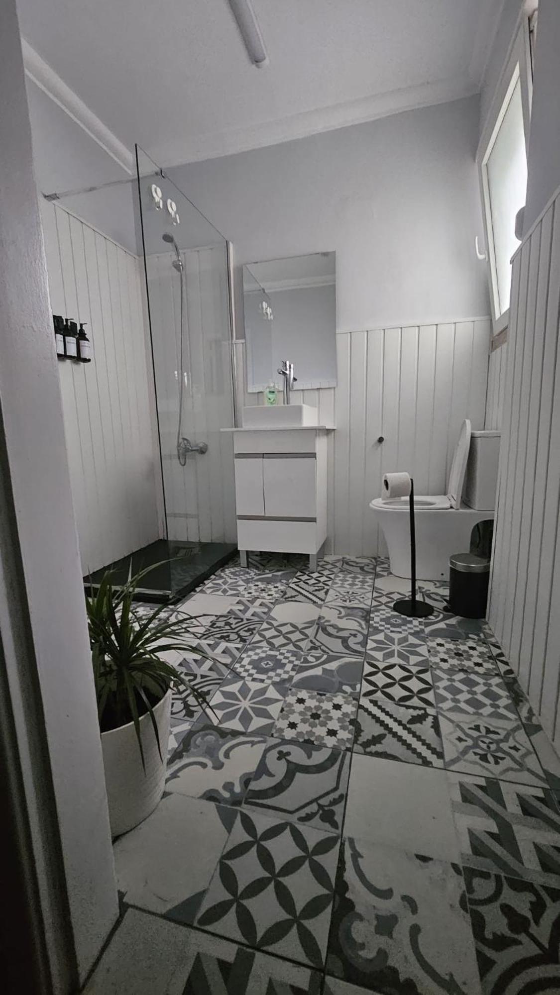 Habitacion Privada Para 3 Grande Con Balcon Lissabon Buitenkant foto